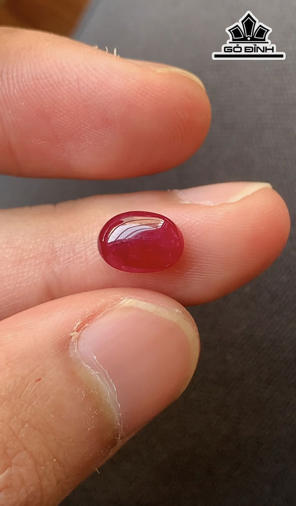 Viên Đá Ruby Đỏ Huyết 2,7cts