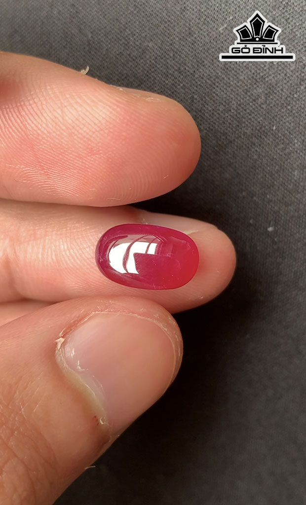 Viên Đá Ruby Lục Yên 4,5cts