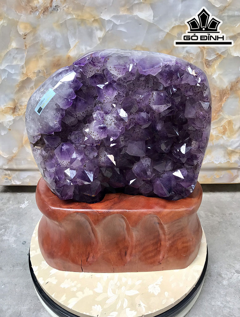 Khối Tinh Thể Đá Thạch Anh Tím Cao 37 Ngang 28 Sâu 15 (cm) 13,85kg