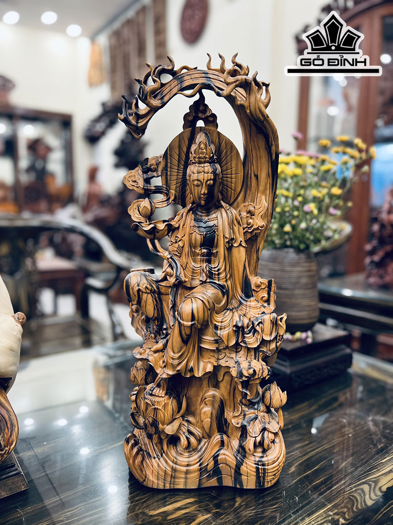 Tượng Phật Bà Quán Thế Âm Tự Tại Gỗ Mun Hoa Cao 58 Ngang 23 Sâu 16 (cm)