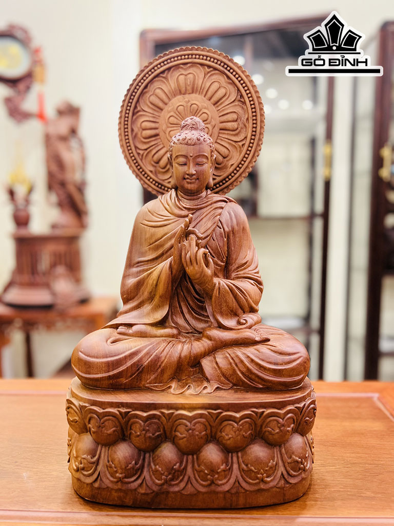 Tượng Phật Thích Ca Mâu Ni Phật Gỗ Gõ Vàng Cao 42 Ngang 30 Sâu 22 (cm)