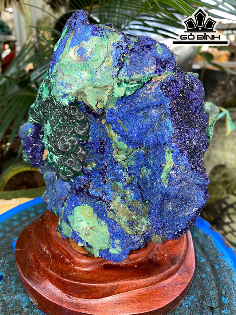 Tinh Thể Đá Azurite Cao 21 Ngang 17 (cm) 2,7kg