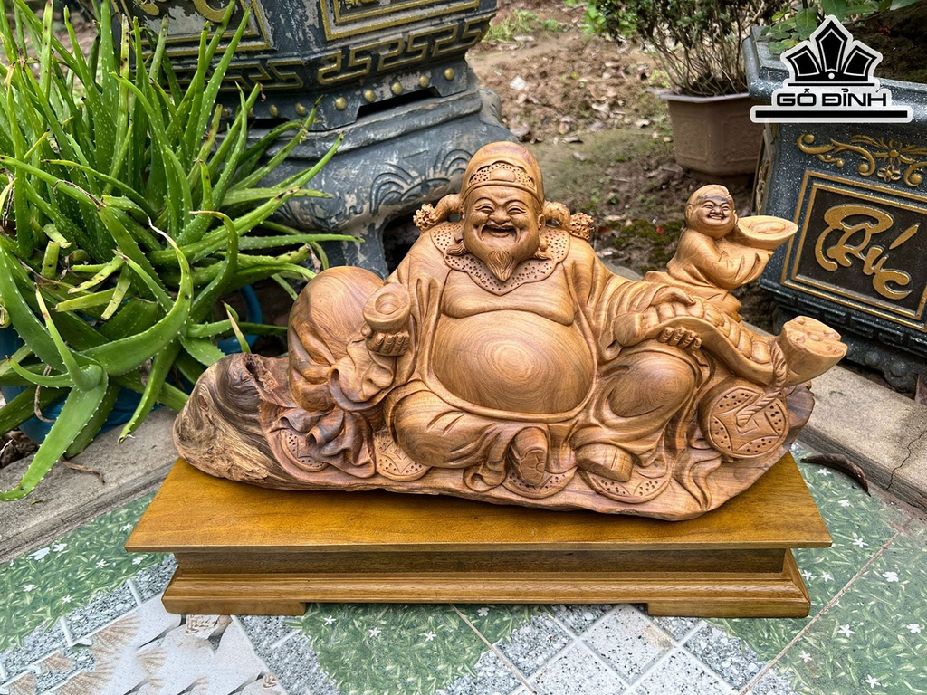 Tượng Thần Tài Gỗ Bách Xanh Cao 24 Ngang 52 Sâu 19 (cm)