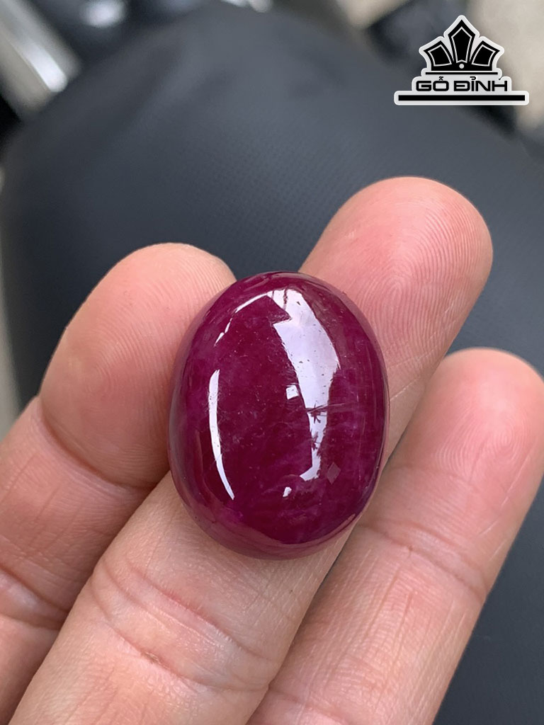 Viên Đá Ruby Đỏ Huyết 54,7cts