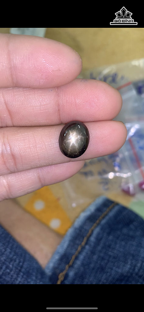 Viên Đá Sapphire Cao 5 Ngang 10,5 Sâu 13 (mm) 8,1cts
