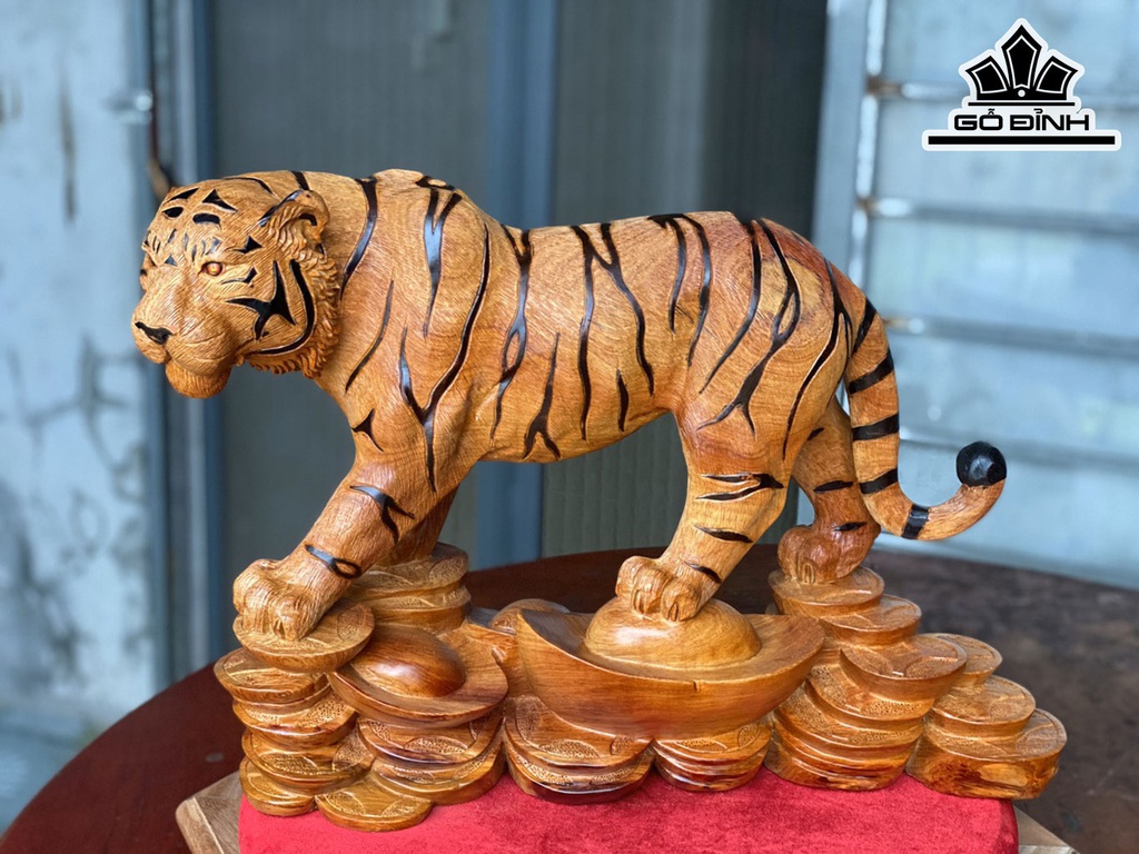 Tượng Mãnh Hổ Hạ Sơn Gỗ Hương Cao 37 Ngang 52 Sâu 15 (cm)