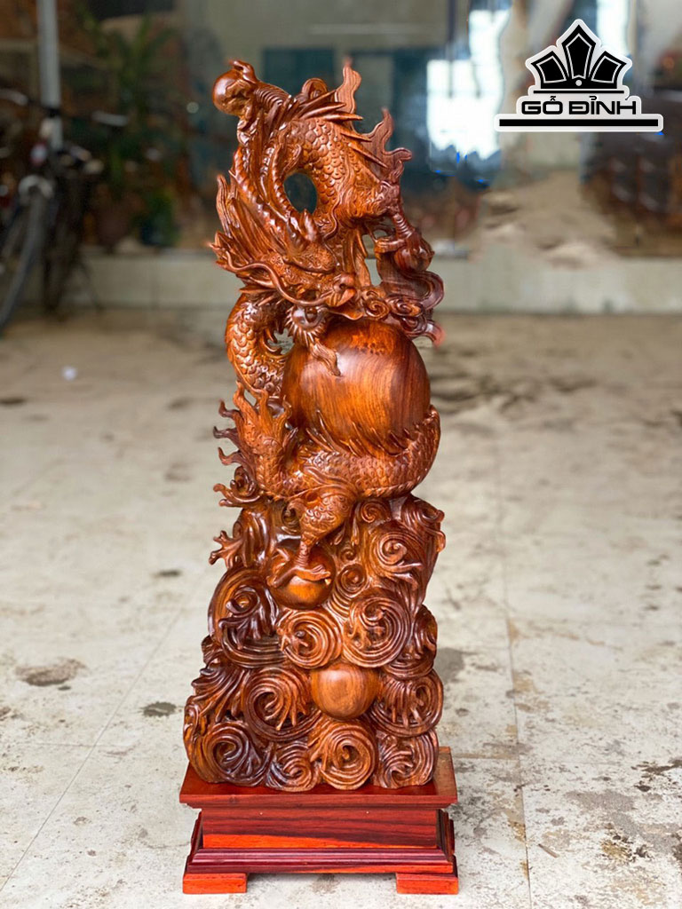 Tượng Nhất Long Vờn Ngọc Gỗ Cẩm Cao Cả Kỷ 76 Ngang 26 Sâu 11 (cm)