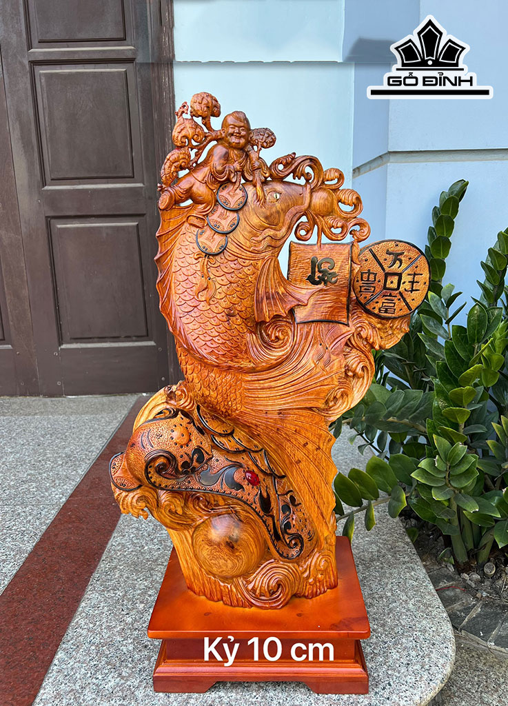 Tượng Tiểu Đồng Cưỡi Cá Chép Gỗ Hương Cao 81 Ngang 46 Sâu 20 (cm)