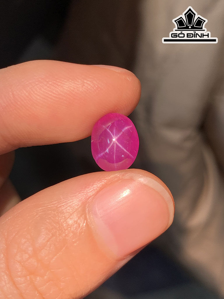 Viên Đá Ruby Sao Cao 9,5 Ngang 7,6 Sâu 4,6 (mm) 3,35cts