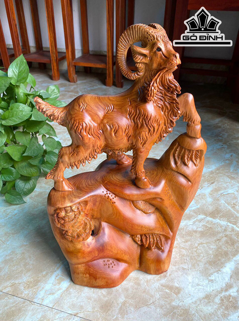 Tượng Nhất Dương Gỗ Hương Cao 46 Ngang 30 Sâu 18 (cm)
