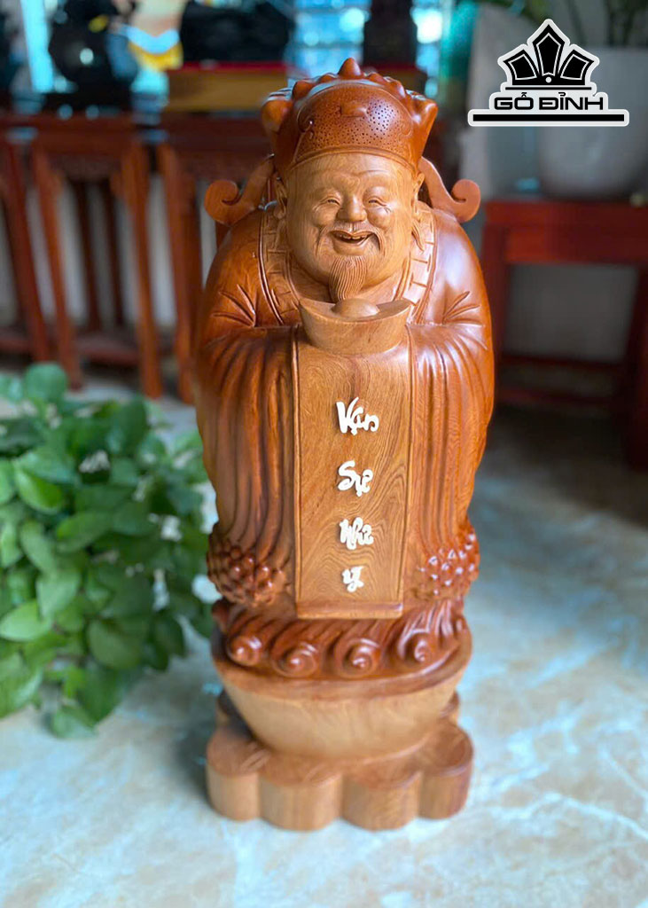 Tượng Thần Tài Gỗ Pơ Mu Cao 70 Ngang 27 Sâu 17 (cm)