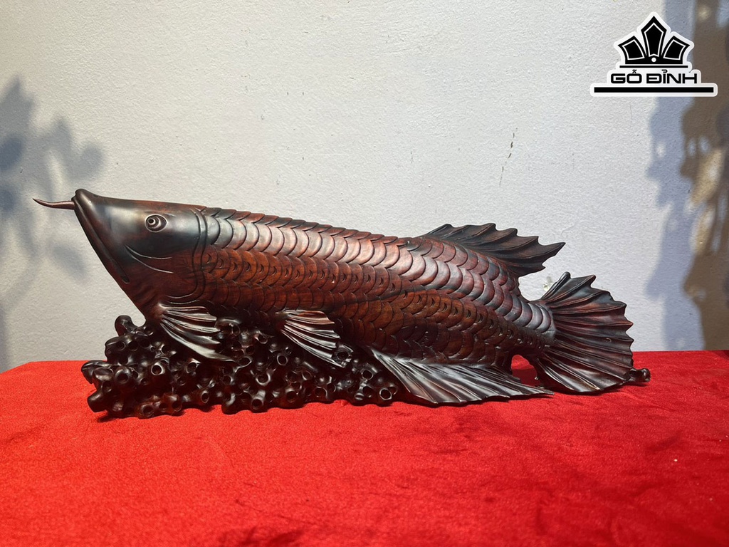 Tượng Cá Kim Long Gỗ Trắc Cao 17 Ngang 50 Sâu 10 (cm)