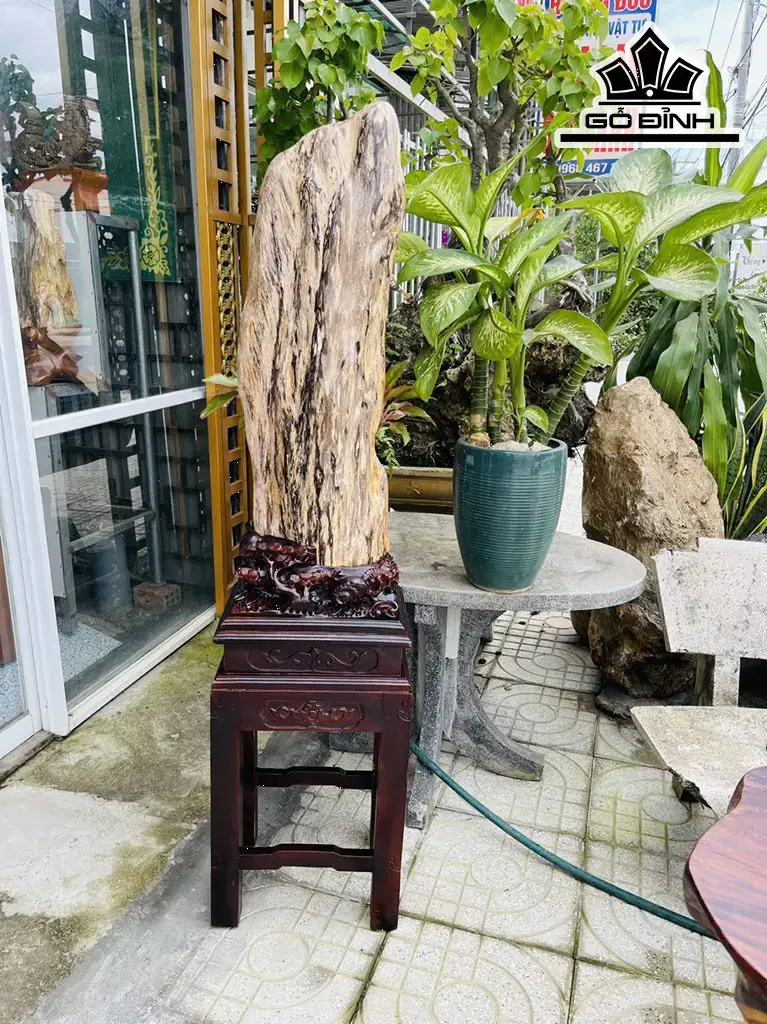 Cây Trầm Gió Hóa Thạch Cao 170 Ngang 30 (cm) 82kg