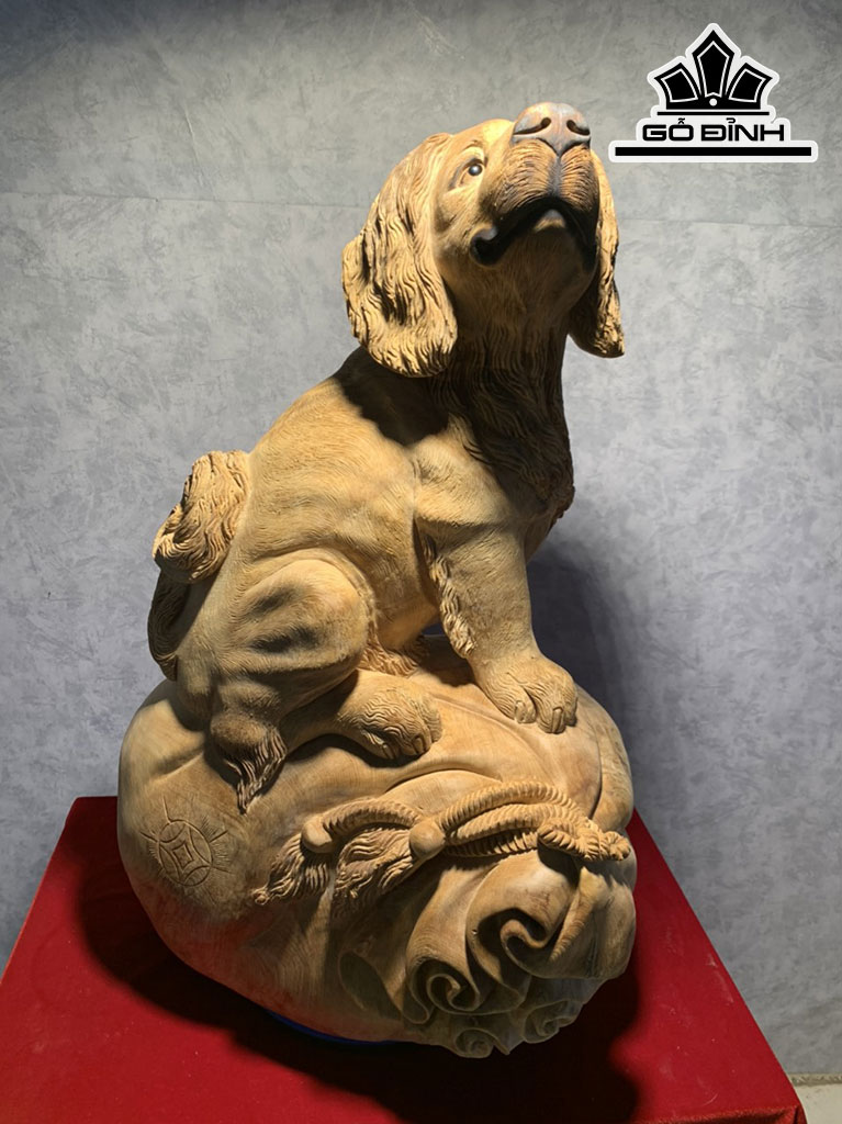 Tượng Chó Gỗ Ngọc Am Cao 64 Ngang 44 Sâu 32 (cm)