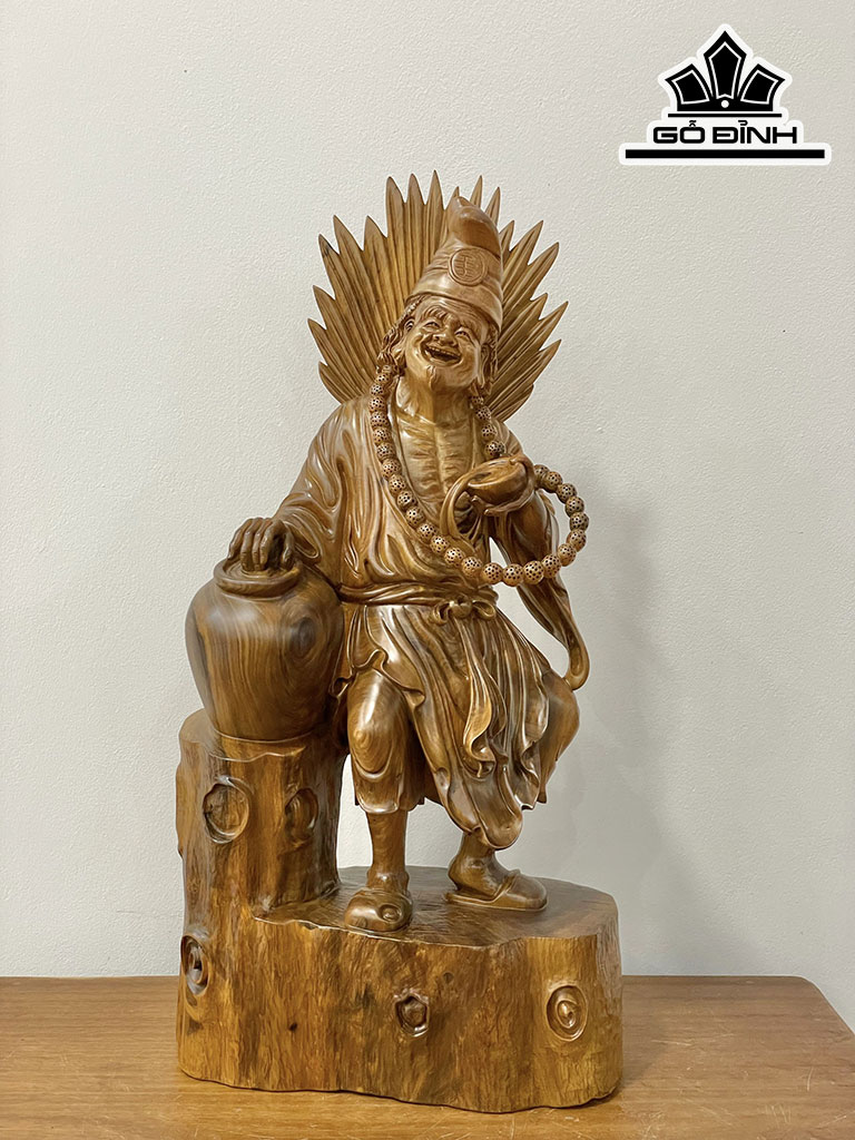 Tượng Tế Công Gỗ Bách Xanh Cao 68 Ngang 33 Sâu 18 (cm)