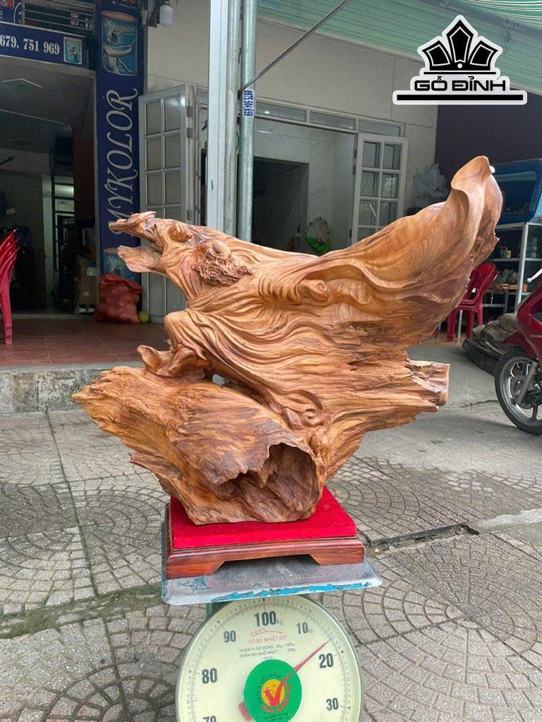 Tượng Đạt Ma Bay Gỗ Ngọc Am Cao 60 Ngang 66 Sâu 22 (cm)
