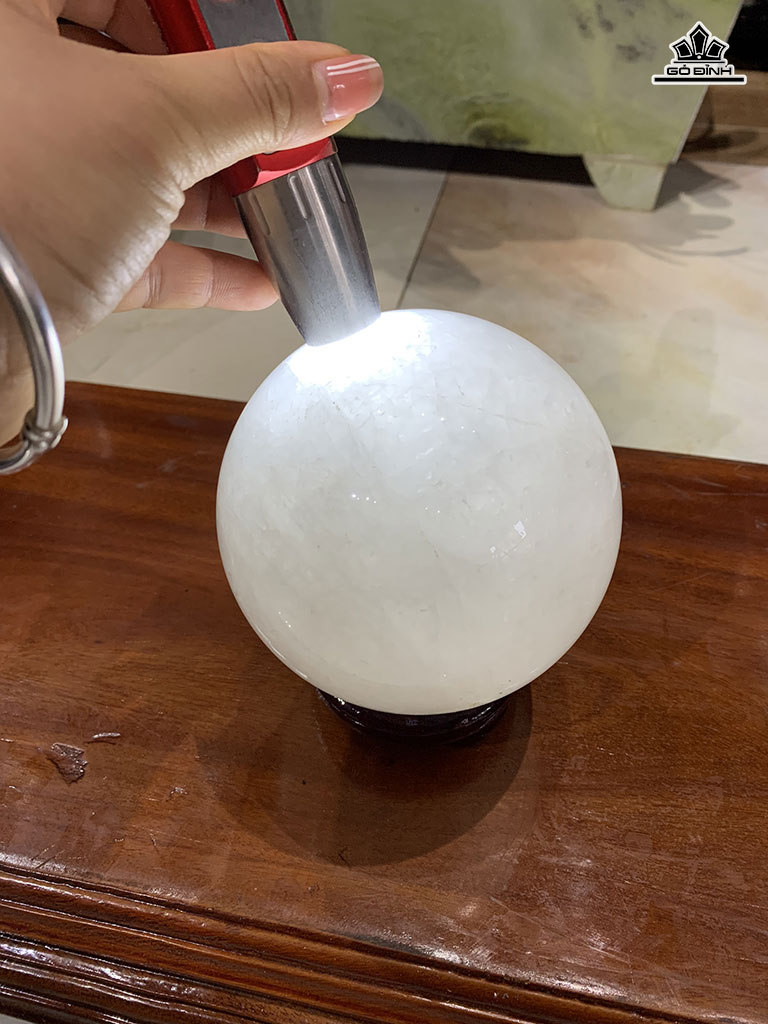 Bi Cầu Đá Thạch Anh Trắng Cùi Dừa Đường Kính Hạt 11 (cm) 1,93kg