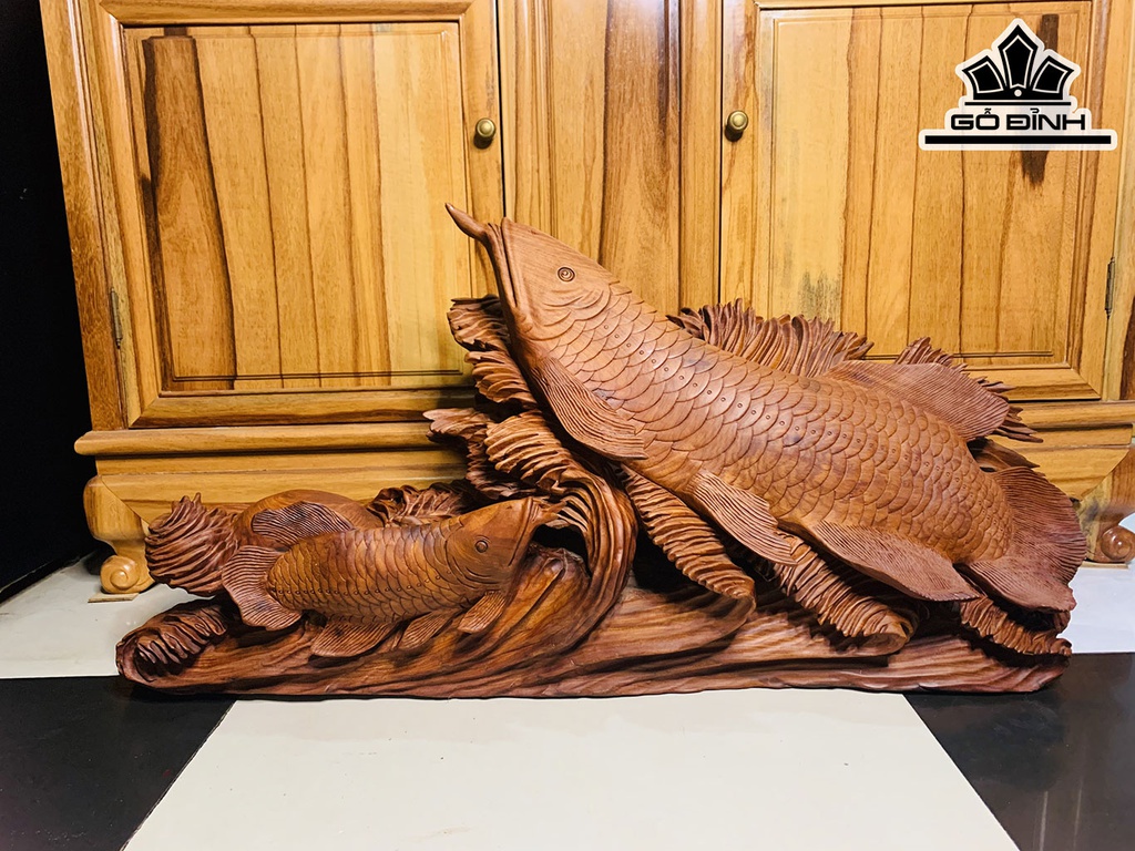 Tượng Cá Kim Long Mẫu Tử Gỗ Hương Cao 85 Ngang 45 Sâu 26 (cm)