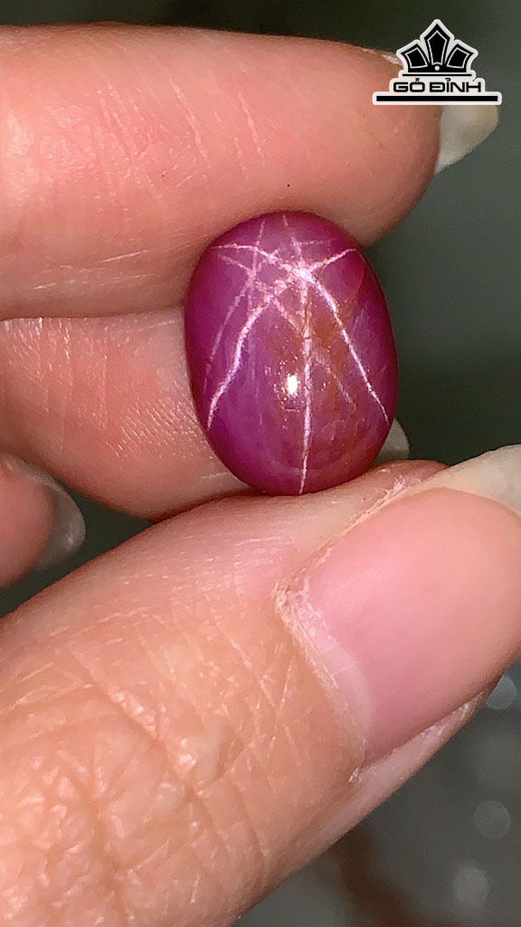 Viên Đá Ruby Sao Kép Yên Bái 12,15cts