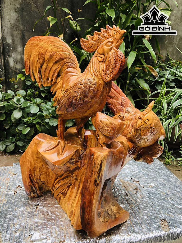 Tượng Gia Đình Gà Gỗ Hương Cao 47 Ngang 41 Sâu 34 (cm)