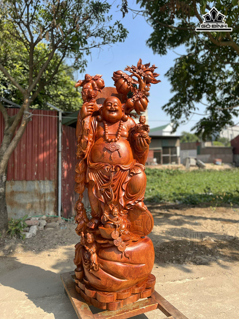 Tượng Phật Di Lặc Ngũ Phúc Gánh Đào Gỗ Hương Cao 183 Ngang 65 Sâu 50 (cm)