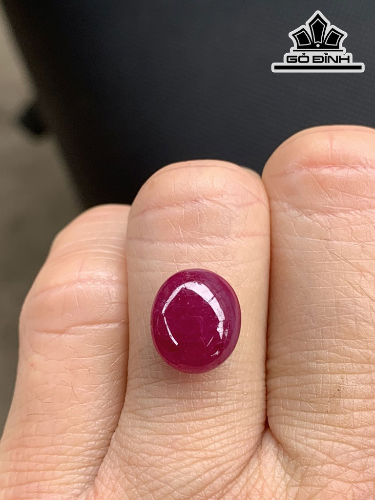 Viên Đá Ruby Đỏ Huyết Lục Yên 6,4cts