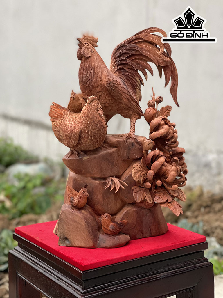 Tượng Gia Đình Gà Gỗ Hương Cao 58 Ngang 40 Sâu 30 (cm)