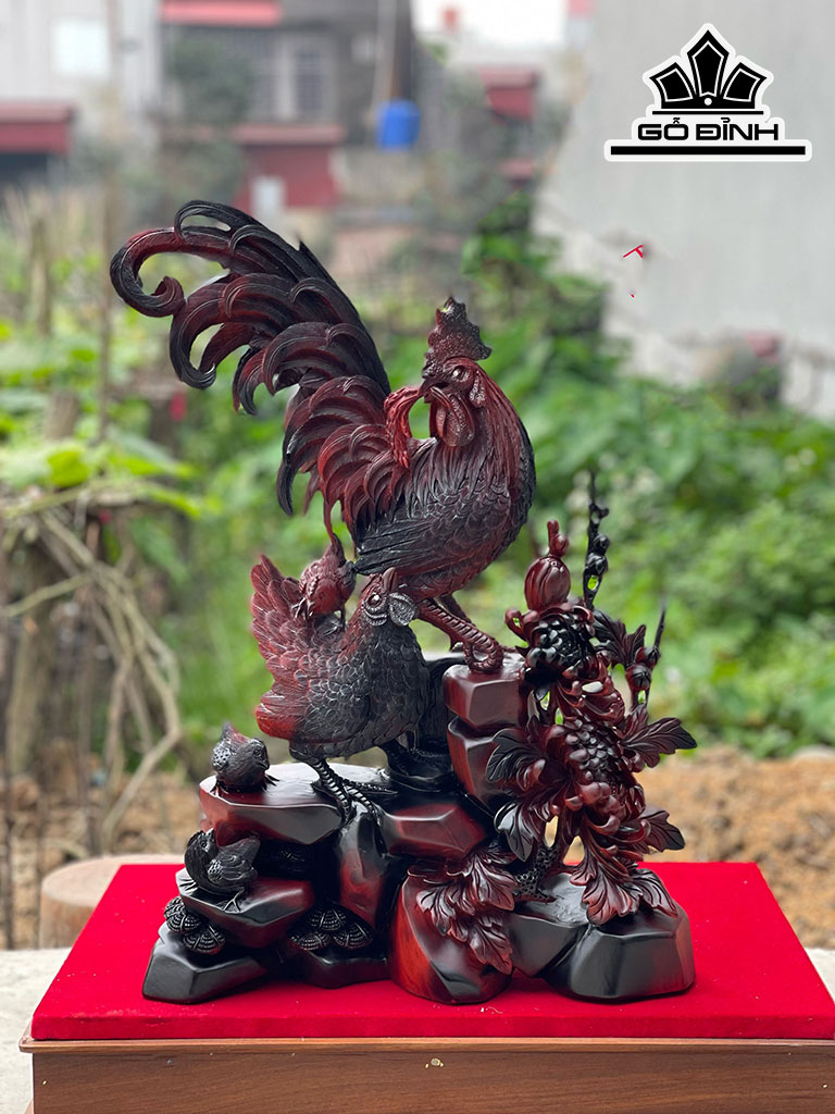 Tượng Gia Đình Gà Gỗ Trắc Cao 62 Ngang 44 Sâu 25 (cm)