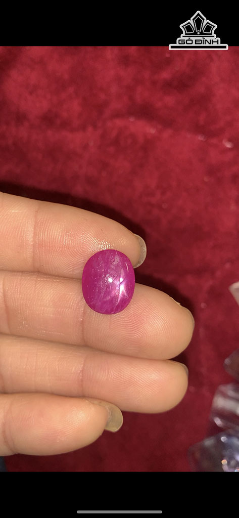 Viên Đá Ruby Sao Cao 4,7 Ngang 11 Sâu 13,5 (mm) 7,5cts
