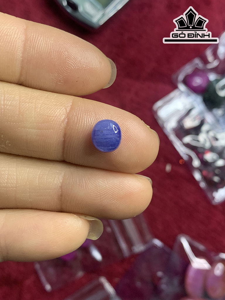 Viên Đá Sapphire Cao 4,3 Ngang 7 Sâu 7,6 (mm) 2,95cts