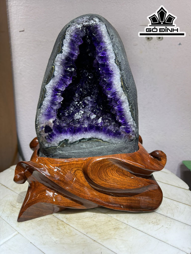 Hốc Đá Thạch Anh Tím Cao 29 Ngang 16 Sâu 15 (cm) 7,3kg