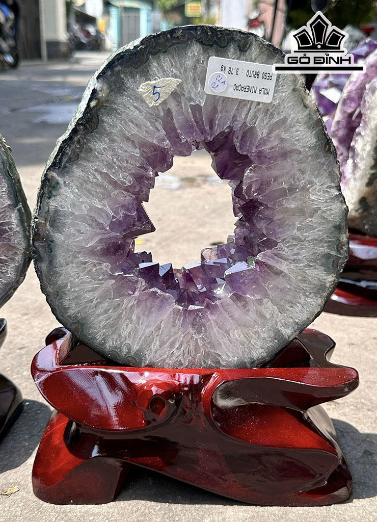 Lát Cắt Đá Thạch Anh Tím Cao 34,5 Ngang 25,5kg