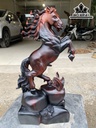 Tượng Ngựa Phong Thủy (Nhất Mã Phi Thiên) Gỗ Trắc Cao 38 Ngang 22 Sâu 11 (cm)