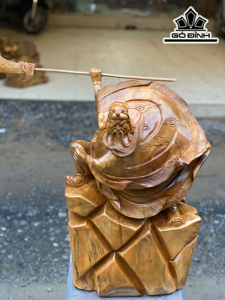 Tượng Quan Công Gỗ Xá Xị Cao 60 Ngang 37 Sâu 21 (cm)