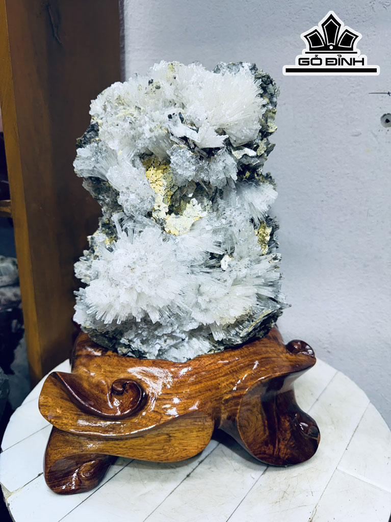 Bông Hoa Ưu Đàm Đá Trầm Tích Cao 35 Ngang 20 (cm) 10kg