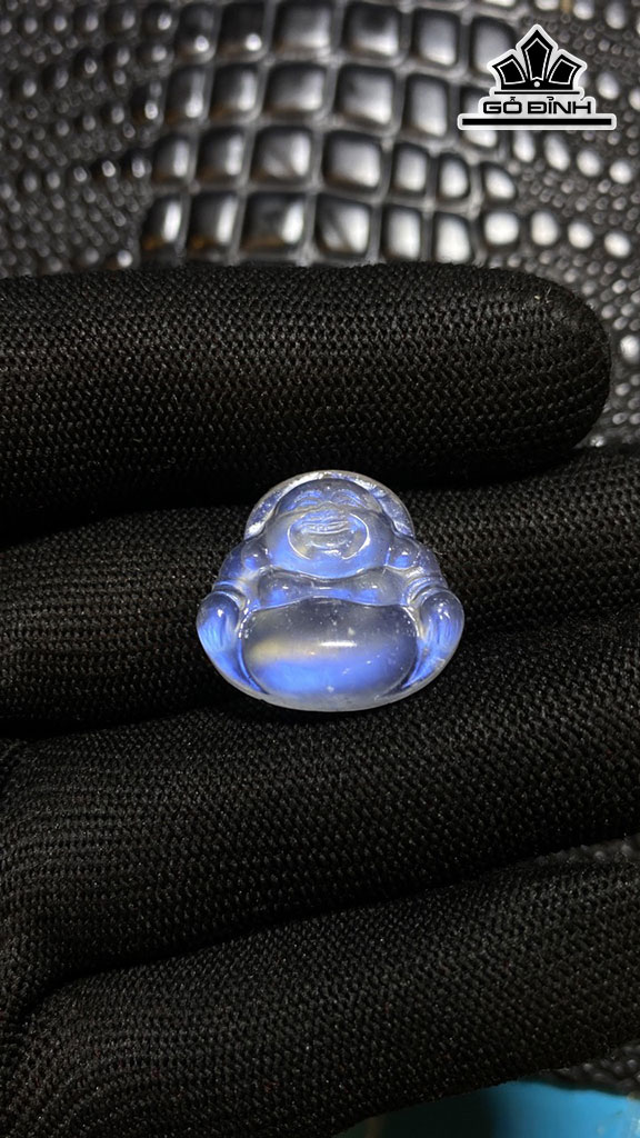 Mặt Dây Chuyền Di Lặc Đá Mặt Trăng Cao 21 Ngang 21 Sâu 6 (mm) 19cts