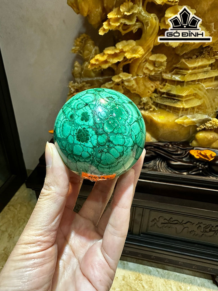 Bi Cầu Đá Khổng Tước (Malachite) 447g
