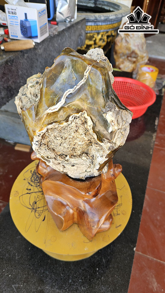 Tác Phẩm Nu Lũa Hóa Ngọc Cao 35 Ngang 20 (cm) 8kg