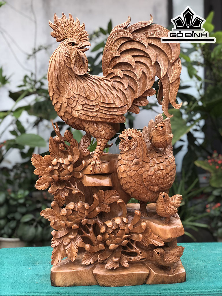 Tượng Gia Đình Gà Gỗ Ngọc Am Cao 69 Ngang 38 Sâu 19 (cm)