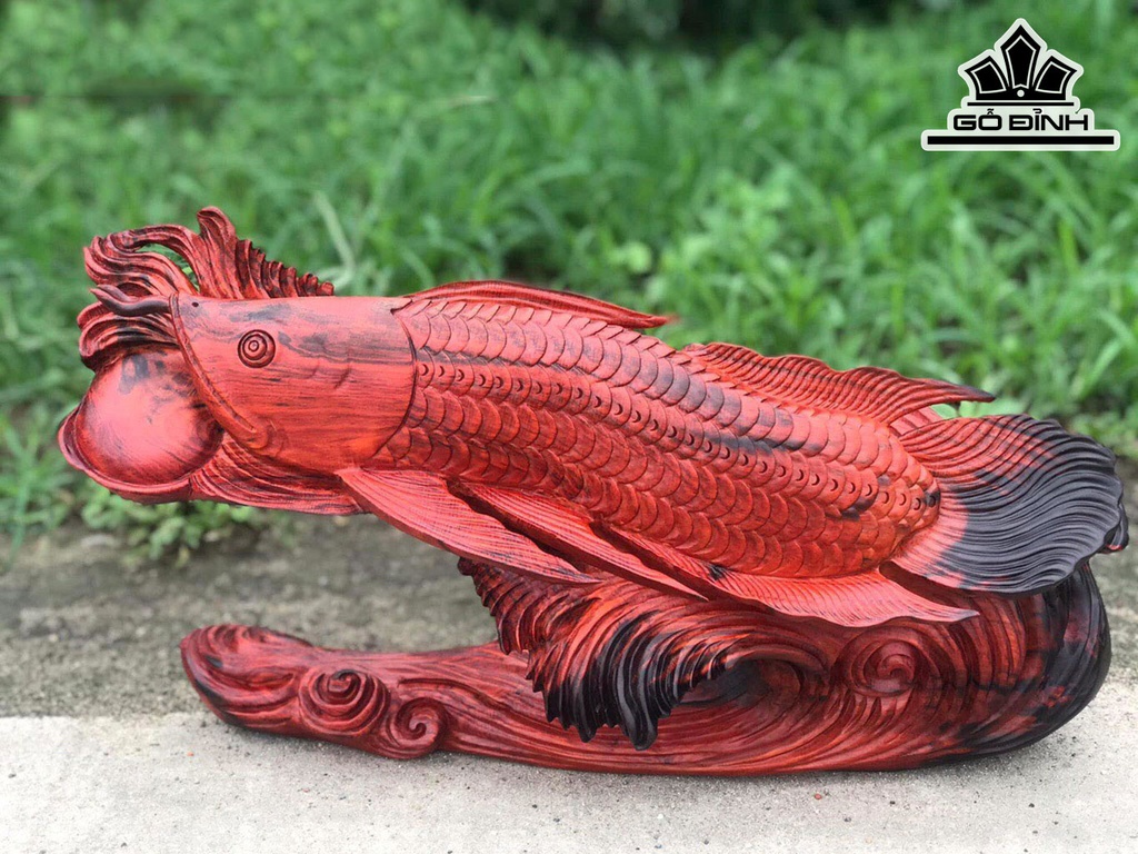 Tượng Cá Kim Long Tài Lộc Gỗ Trắc Cao 30 Ngang 53 Sâu 19 (cm)