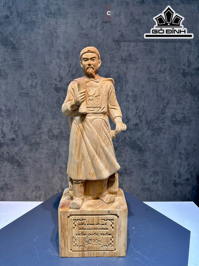 Tượng Trần Quốc Tuấn Gỗ Ngọc Am Cao 60 Ngang 20 Sâu 15 (cm)