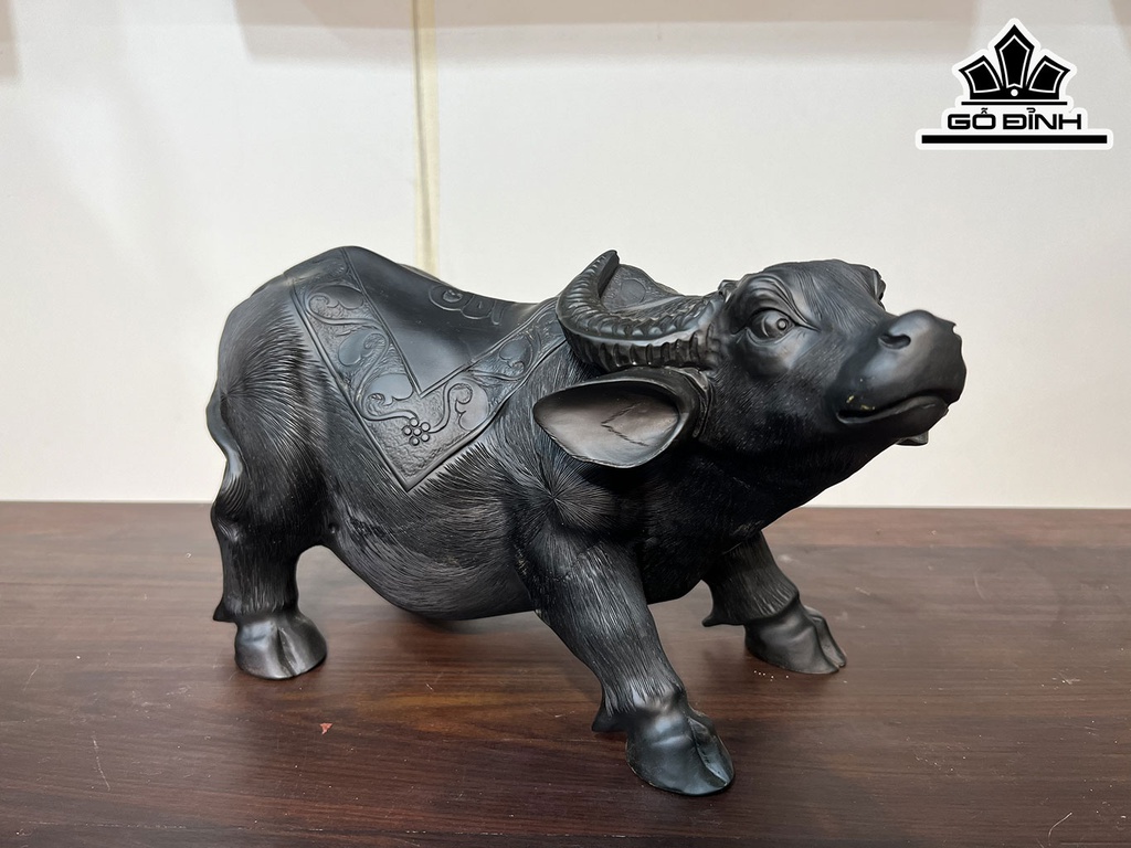 Tượng Trâu Gỗ Mun Sừng Cao 18 Ngang 32 Sâu 14 (cm)
