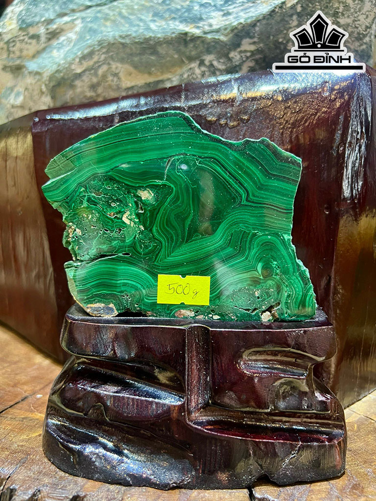 Tác Phẩm Đá Khổng Tước (Malachite) 500g