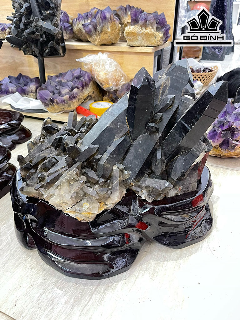 Tác Phẩm Đá Thạch Anh Đen Hơi Khói 20kg
