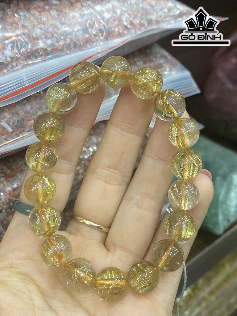 Vòng Tay Đá Thạch Anh Tóc Vòng Đường Kính Hạt 12 (cm)