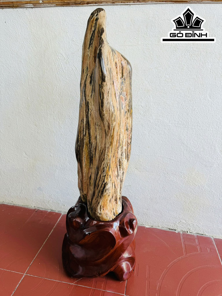 Tác Phẩm Gỗ Hóa Thạch Cao 97 Ngang 18 (cm) 43kg