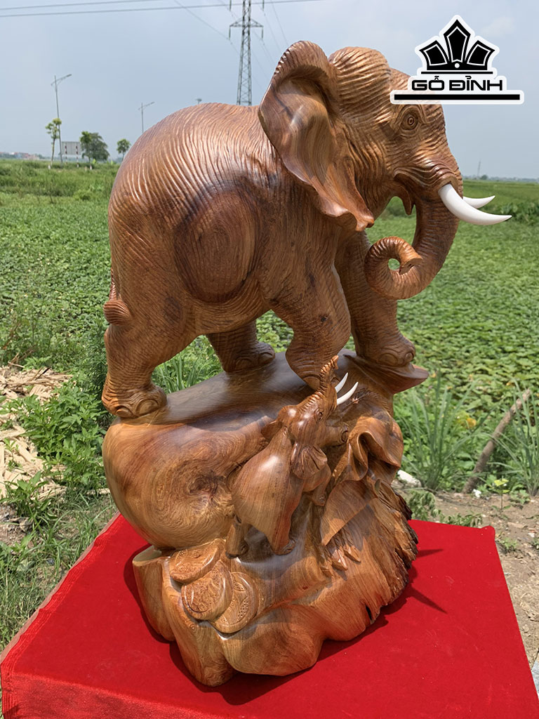 Tượng Voi Mẫu Tử Gỗ Hương Cao 66 Ngang 42 Sâu 3 (cm)