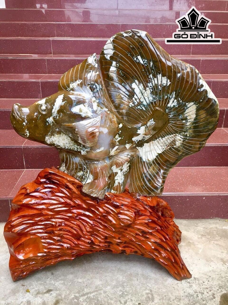 Tác Phẩm Đá Canxedon Đa Sắc Cao 82 Ngang 65 Riêng Đá Cao 52 (cm) 27,5kg