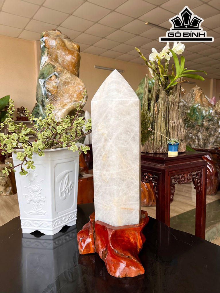 Trụ Đá Thạch Anh Trắng Cao 54 Riêng Đá Cao 46 (cm) 15kg
