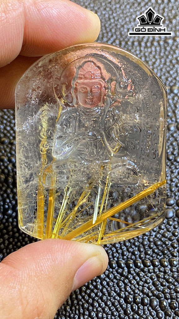 Mặt Dây Chuyền Đại Thế Chí Bồ Tát Đá Thạch Anh Tóc Vàng Cao 52,5 Ngang 39 Sâu 11,6 (mm) 48g